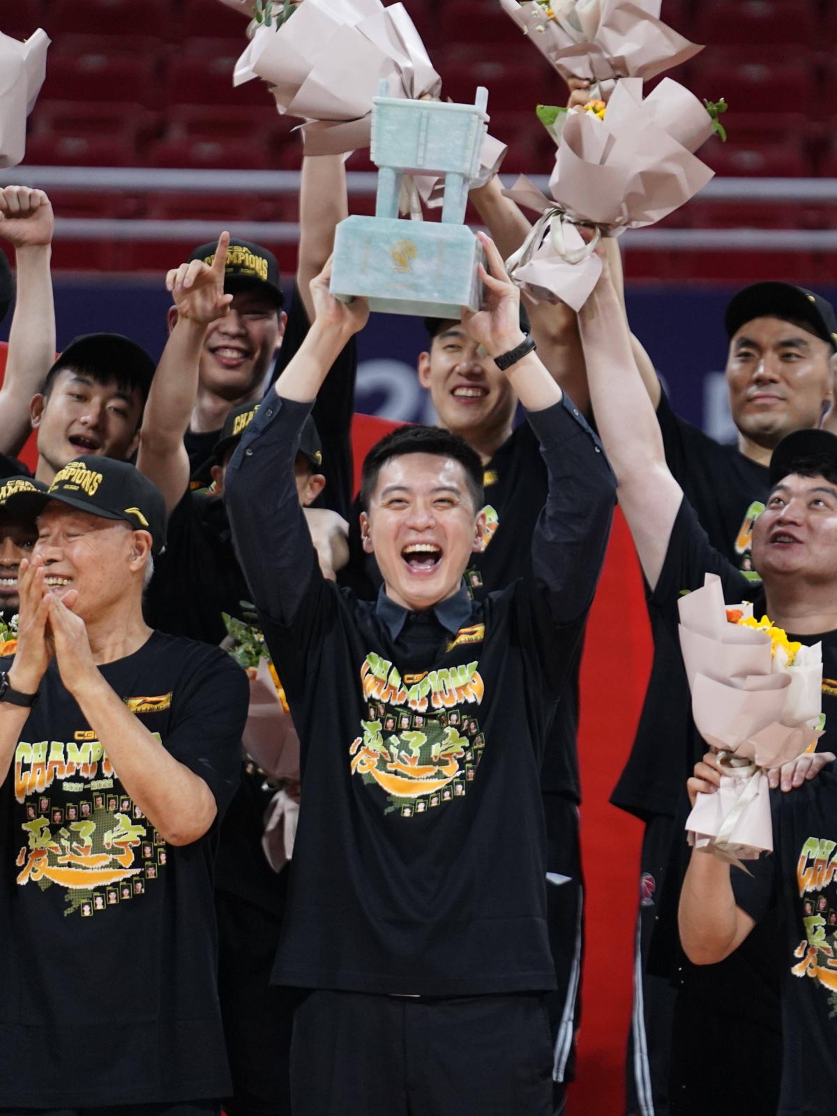 爱游戏官网-大连男篮完胜山西，积分榜稳居前列的简单介绍