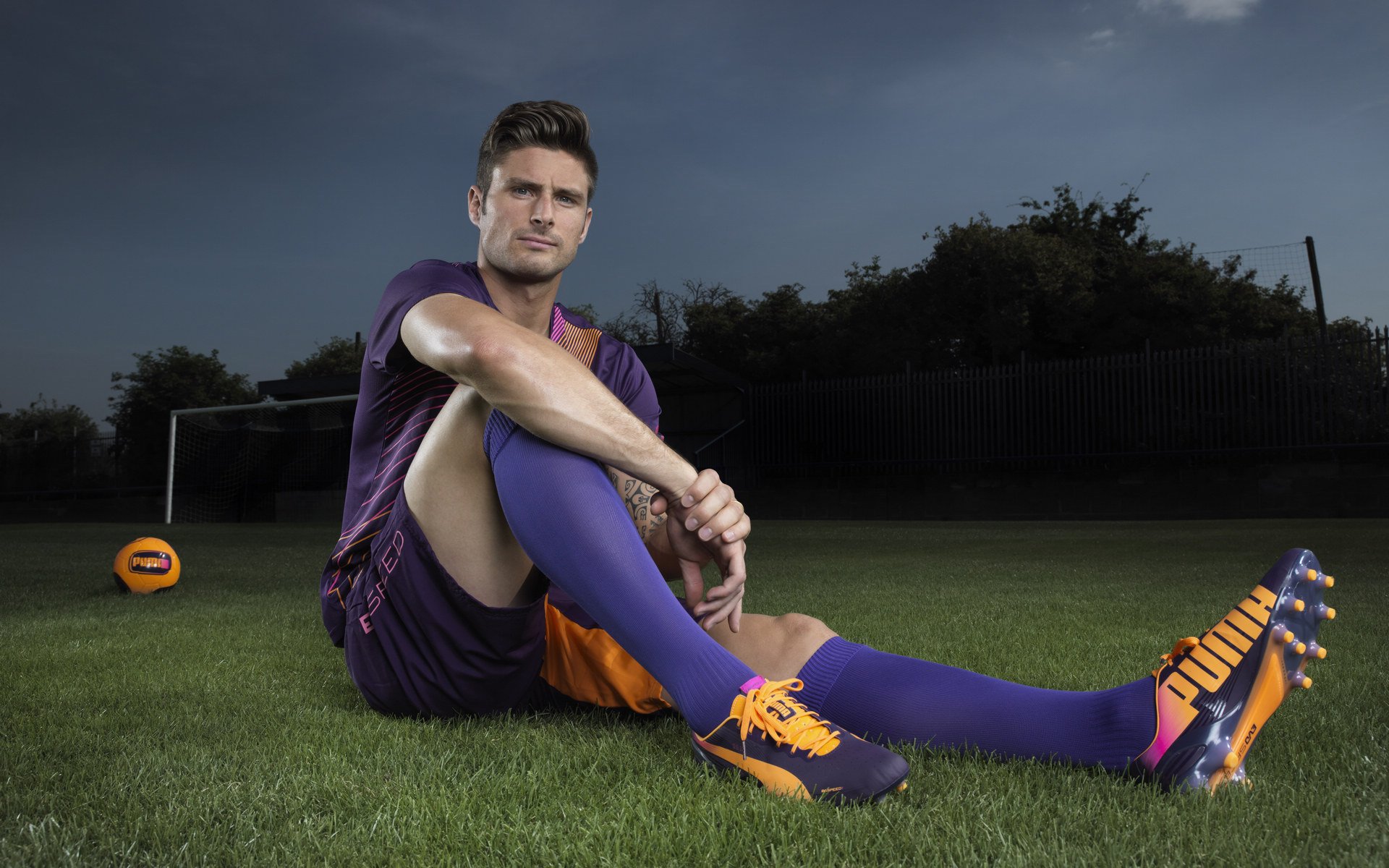 浓眉持续制造杀伤，湖人生死战险胜活塞