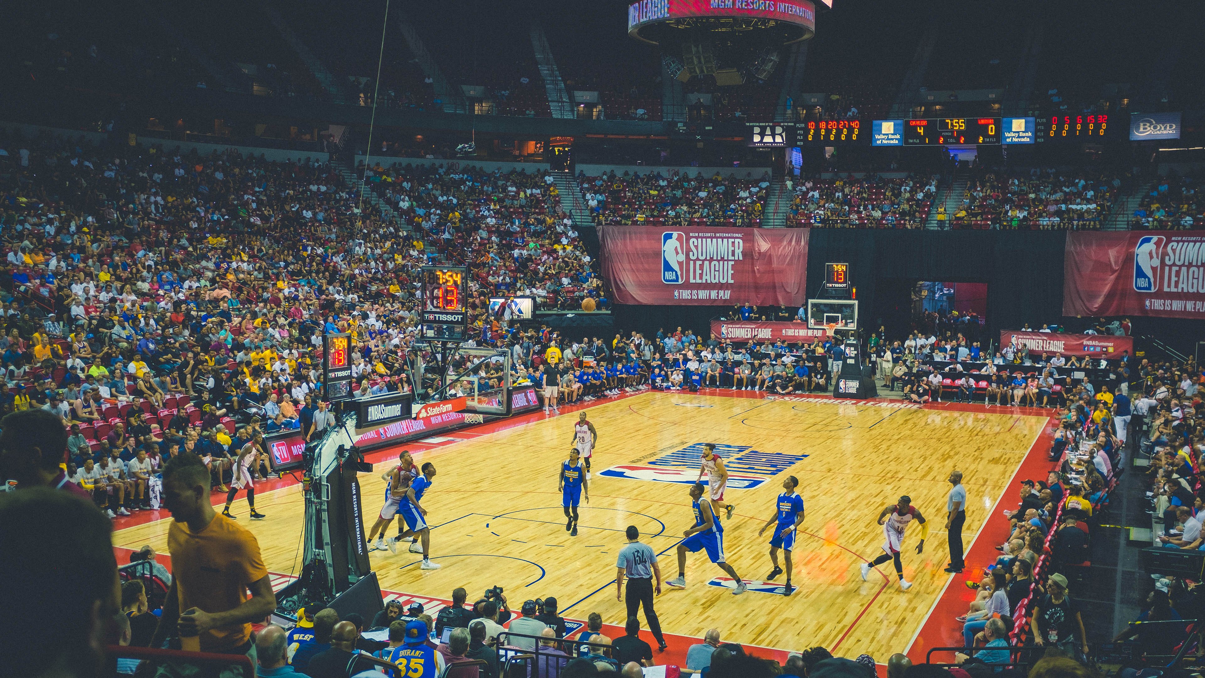 特奥之夜，当唯一性照亮NBA总决赛的舞台